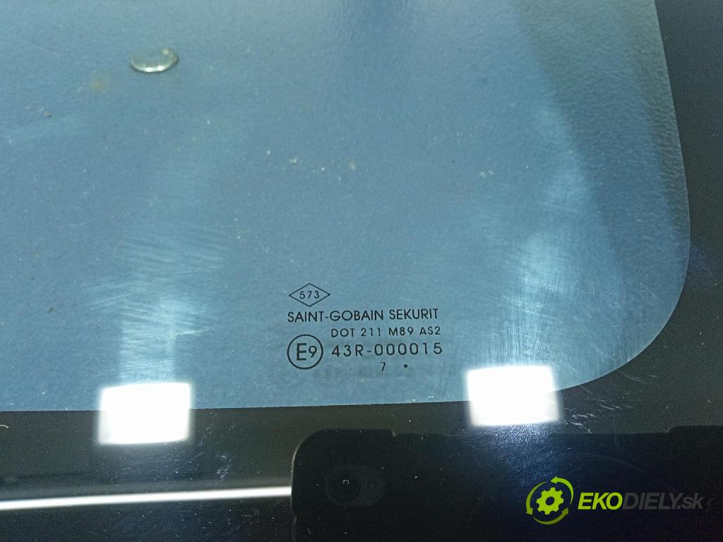 Dacia Lodgy 2018 sklo Karoséria: zad