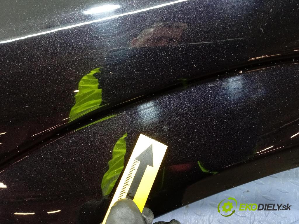 Opel Astra 2009 blatník Predné Vľavo: