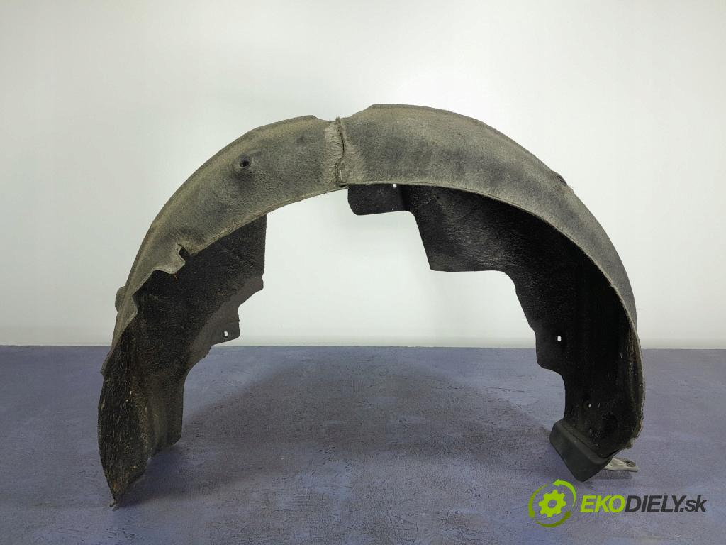 Skoda Octavia 2017 Blatník: plastický: zad 01