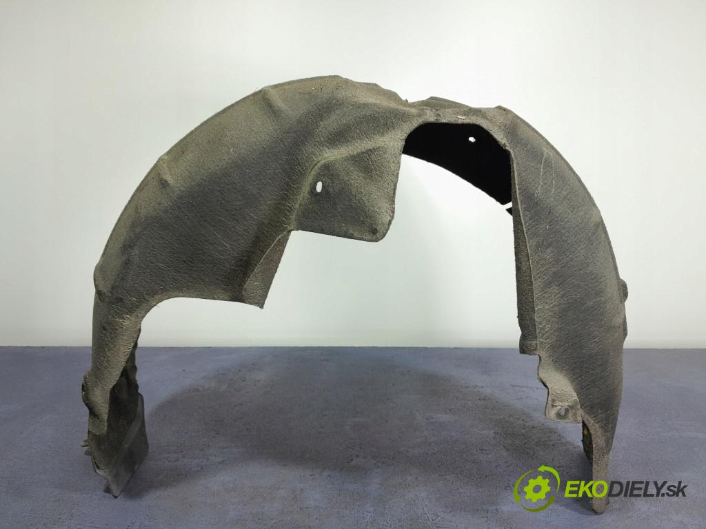 Skoda Octavia 2017 Blatník: plastický: zad 01