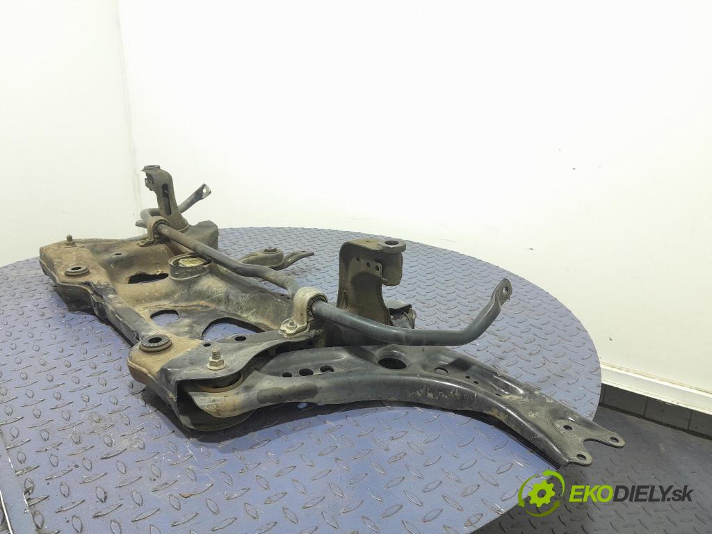 Skoda Octavia 2015 Výstuha