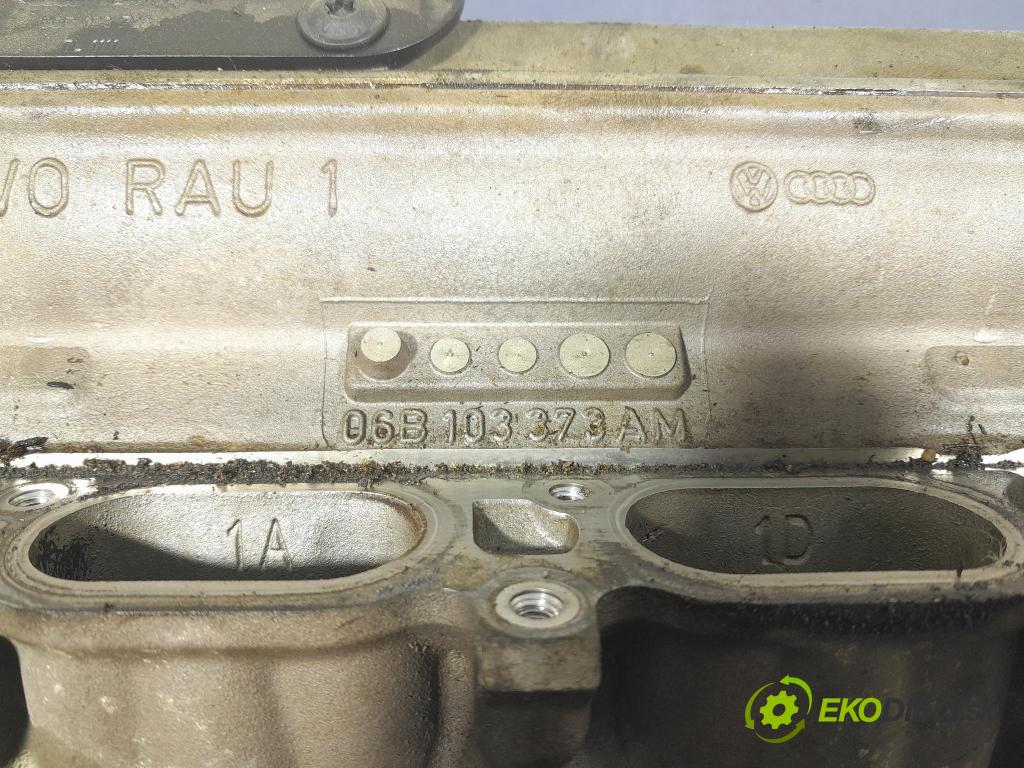Audi A4 2004 hlava Motor: 06B103373AM