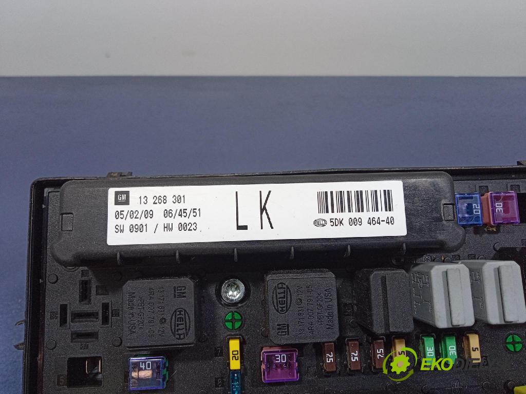 Opel Astra 2009 riadiaca jednotka Motor: 55558787