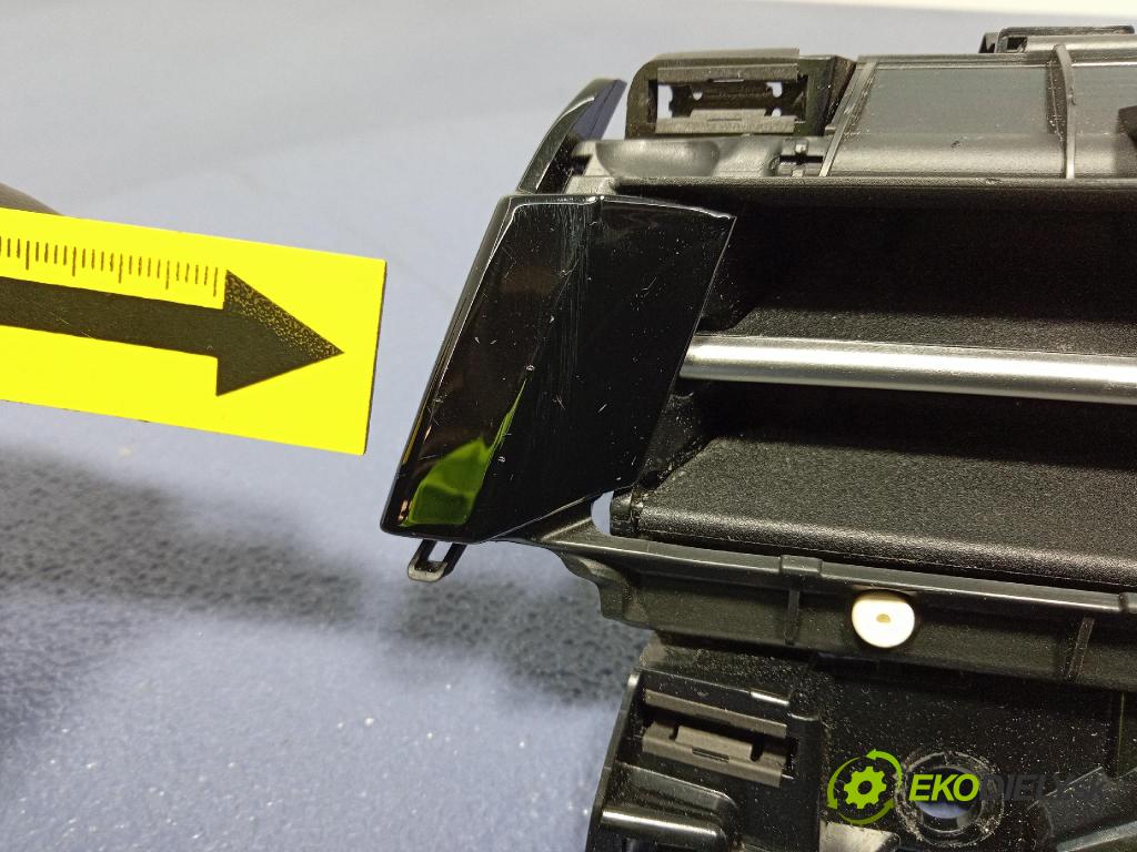 Vw Arteon 2024 GRIDS: Prúd vzduchu: Vzduch: 3G8819701