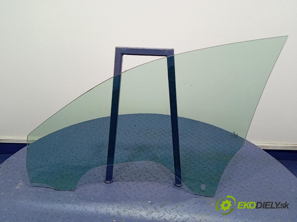 Vw Arteon 2024 sklo dvere Predné Prava: 