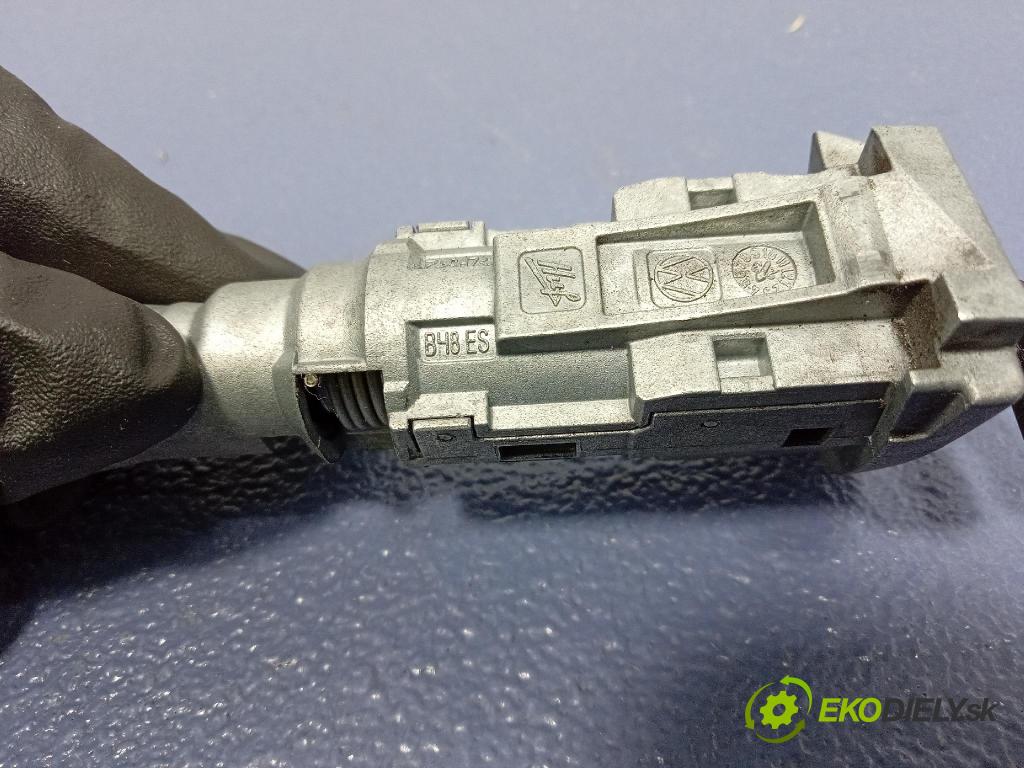 Vw Arteon 2024 klika před levá 3G8837168