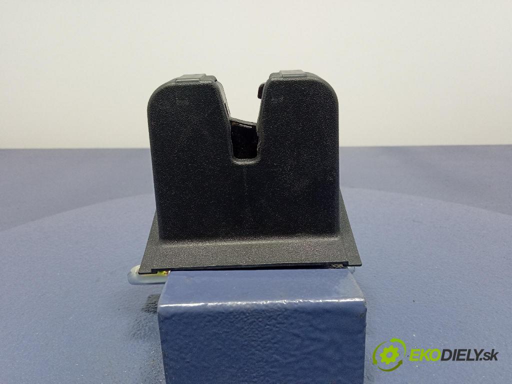 Vw Arteon 2024 zámek Klapky: kufr 5NA827505