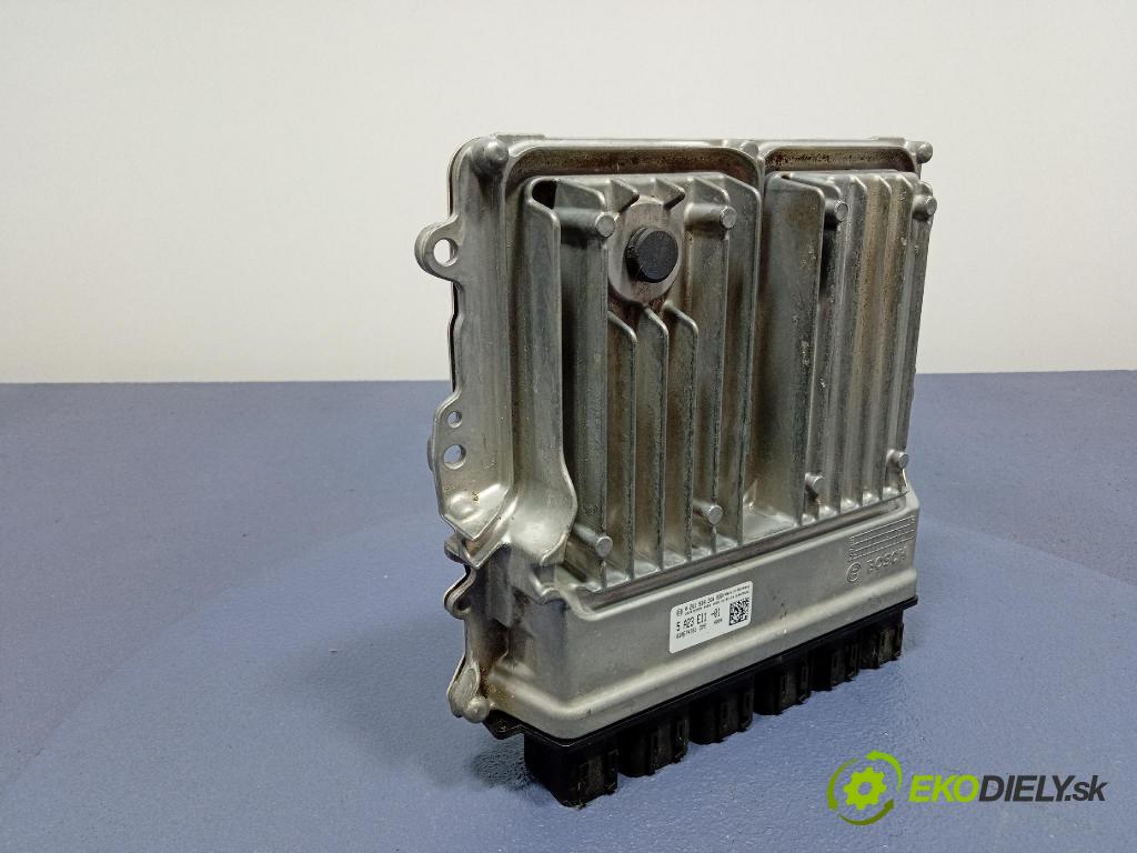 Bmw Seria 3 0 riadiaca jednotka Motor: 5A23E11