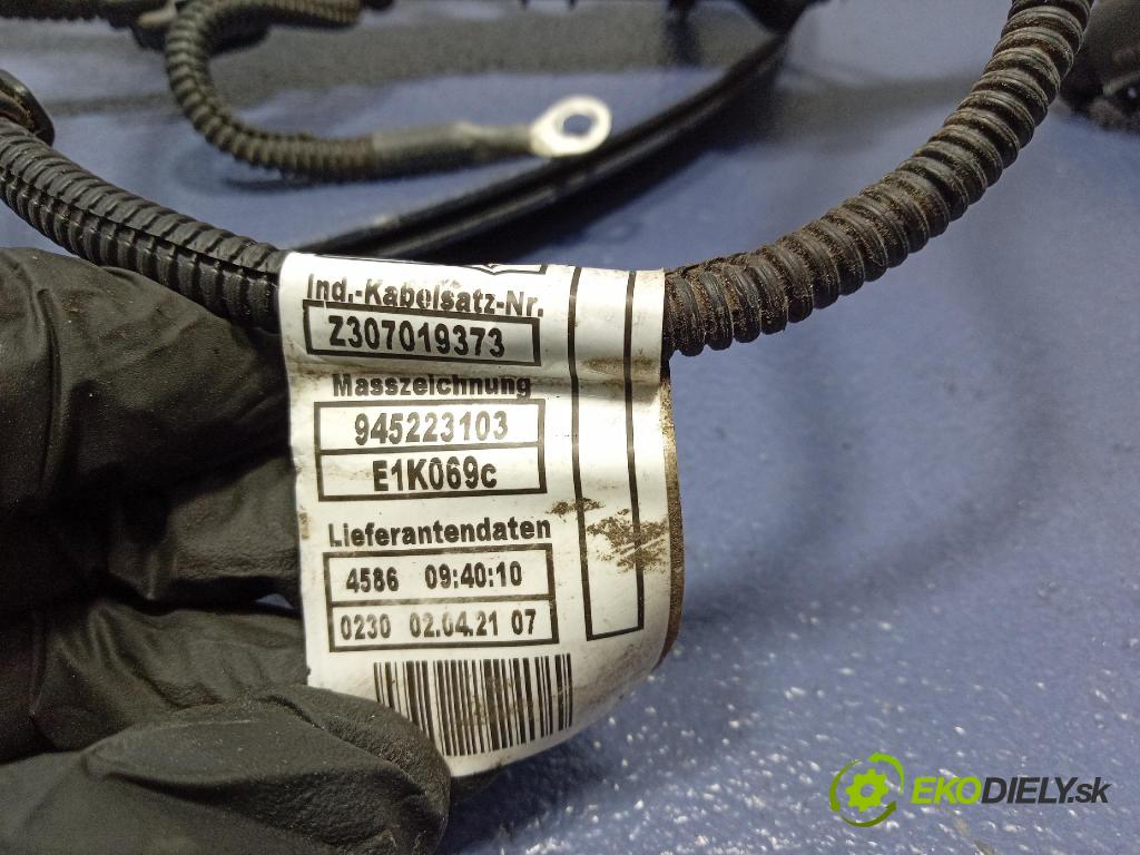 Bmw Seria 3 0 instalace Elektrický: 8693373