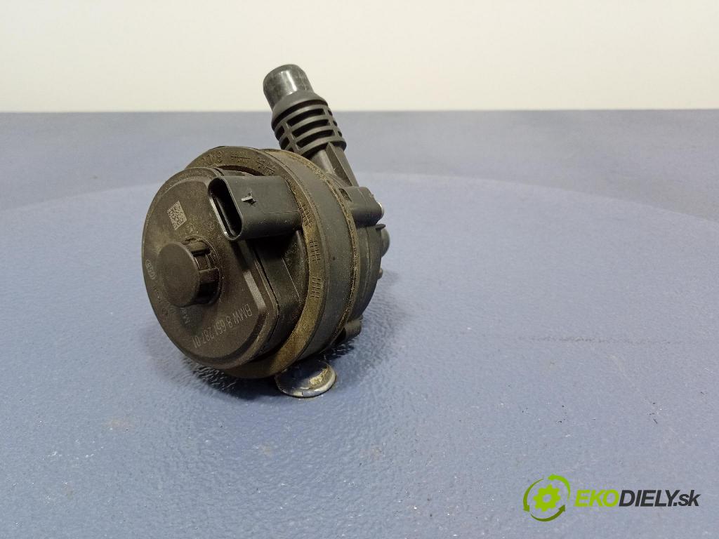 Bmw Seria 3 0 čerpadlo Voda: 8651287