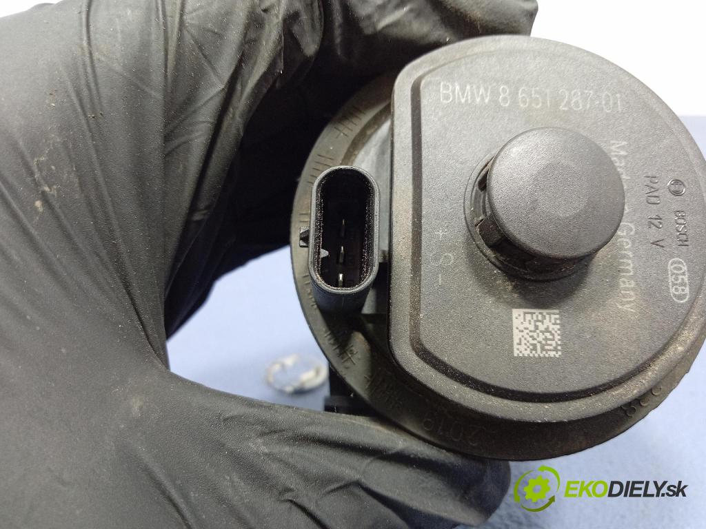 Bmw Seria 3 0 čerpadlo Voda: 8651287