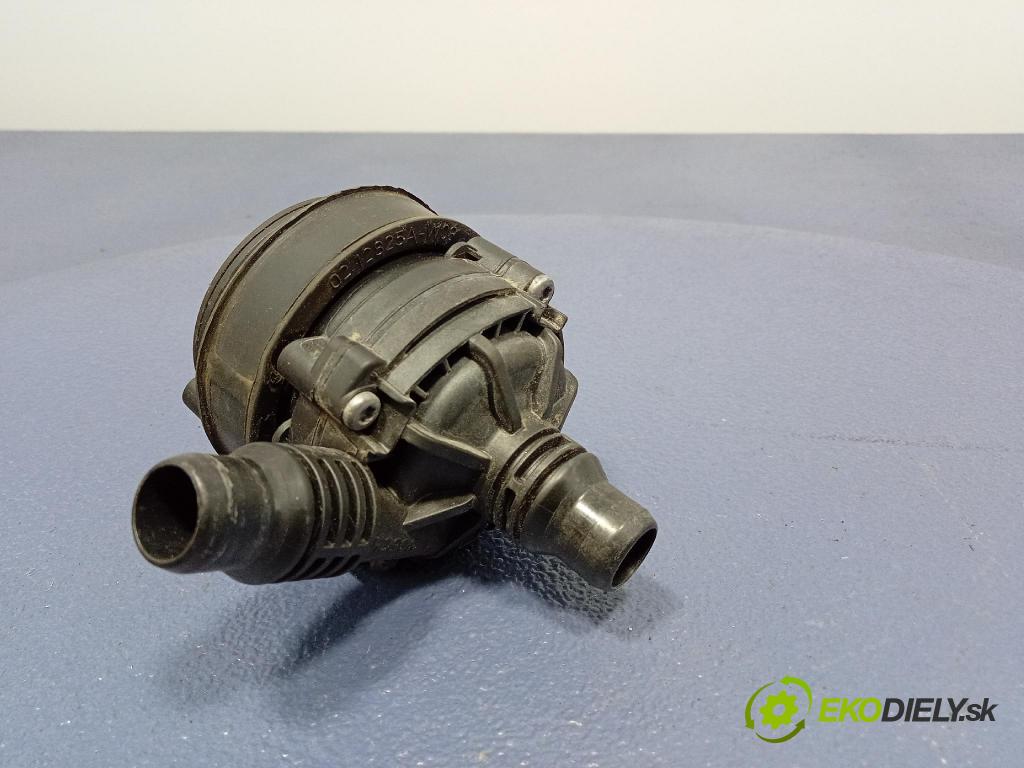 Bmw Seria 3 0 čerpadlo Voda 8651287