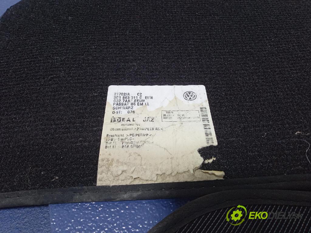 Vw Touran 2007 koberec do auta 3C1863011C
