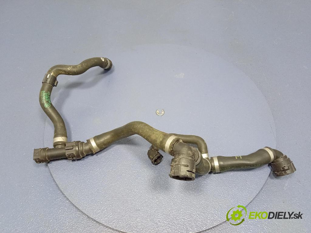 Bmw Seria 3 0 rúrka Chladič: 8742080