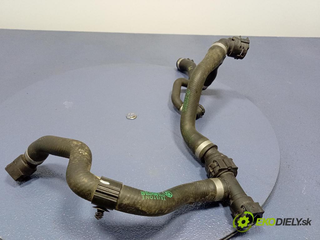 Bmw Seria 3 0 rúrka Chladič: 8742080