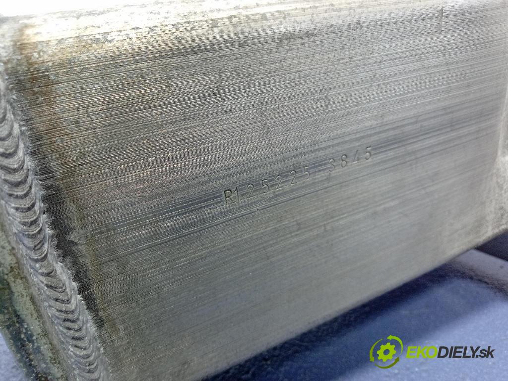 Bmw Ix2 2025 výstuha narazník zad 5A0C180