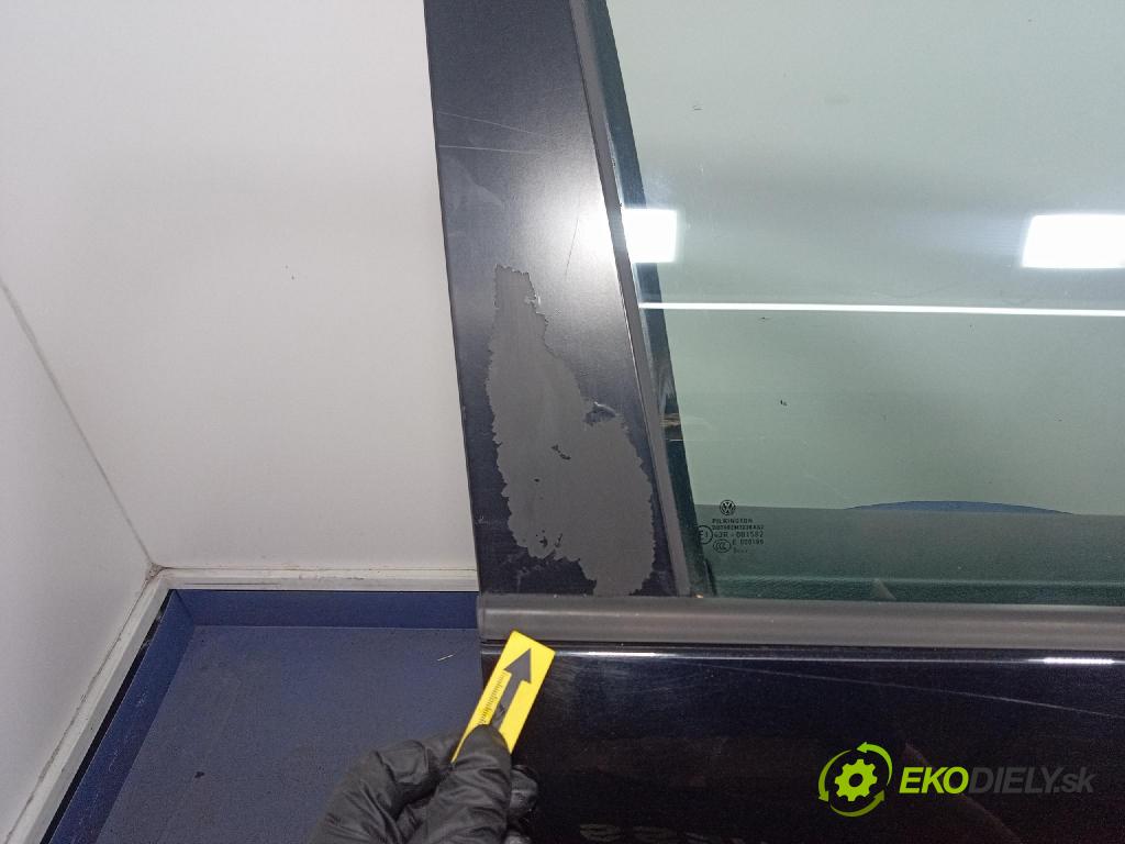 Vw Touran 2007 dvere Predné pravé