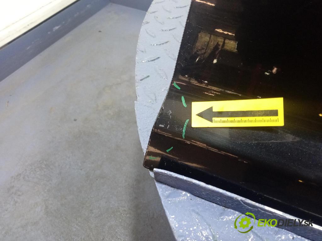 Vw Touran 2007 dvere Predné pravé