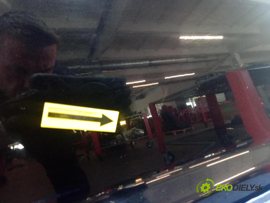 Vw Touran 2007 dvere Predné pravé