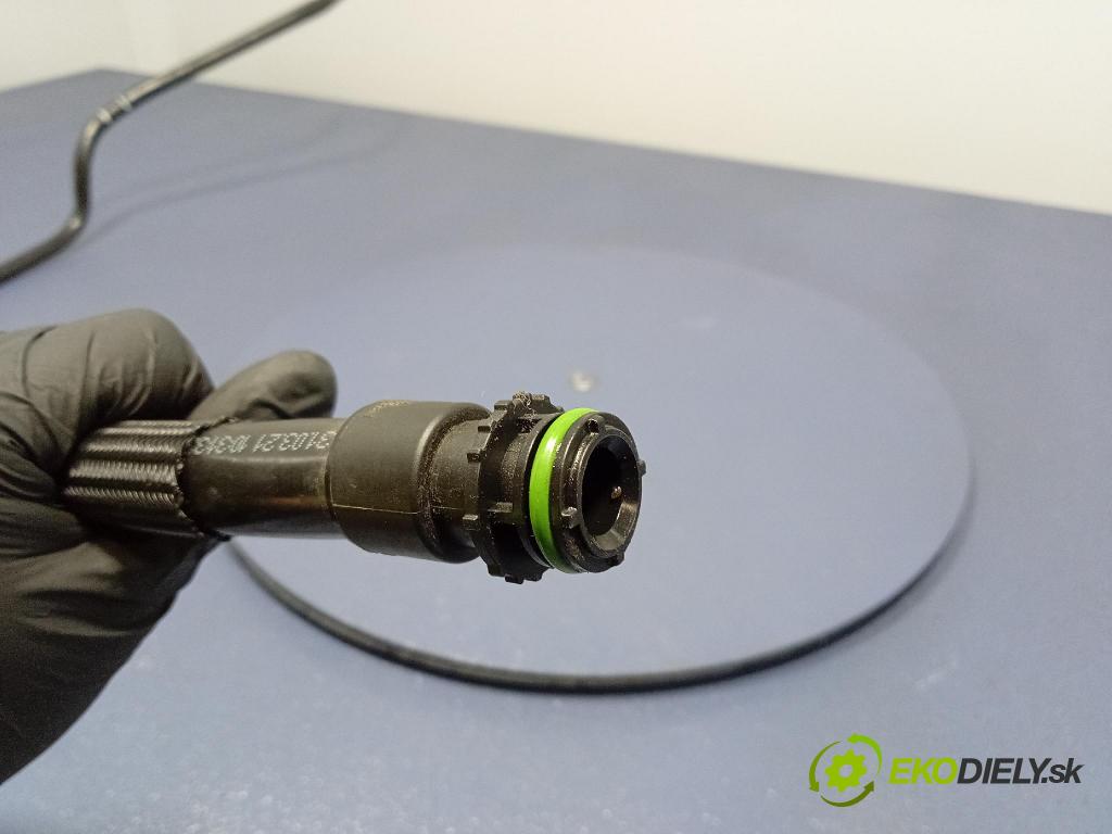 Bmw Seria 3 0 rúrka Olej 8654910