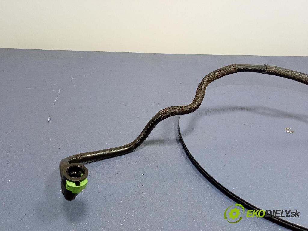 Bmw Seria 3 0 rúrka Olej 8654911