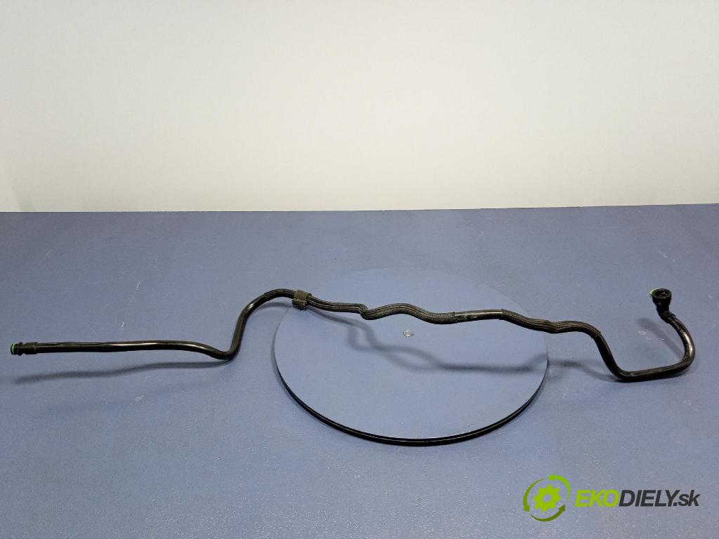 Bmw Seria 3 0 rúrka Olej 8654911