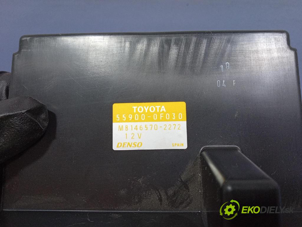 Toyota Corolla verso 2004 Přepínač Klimatizace: Proud vzduchu 55900-0F030