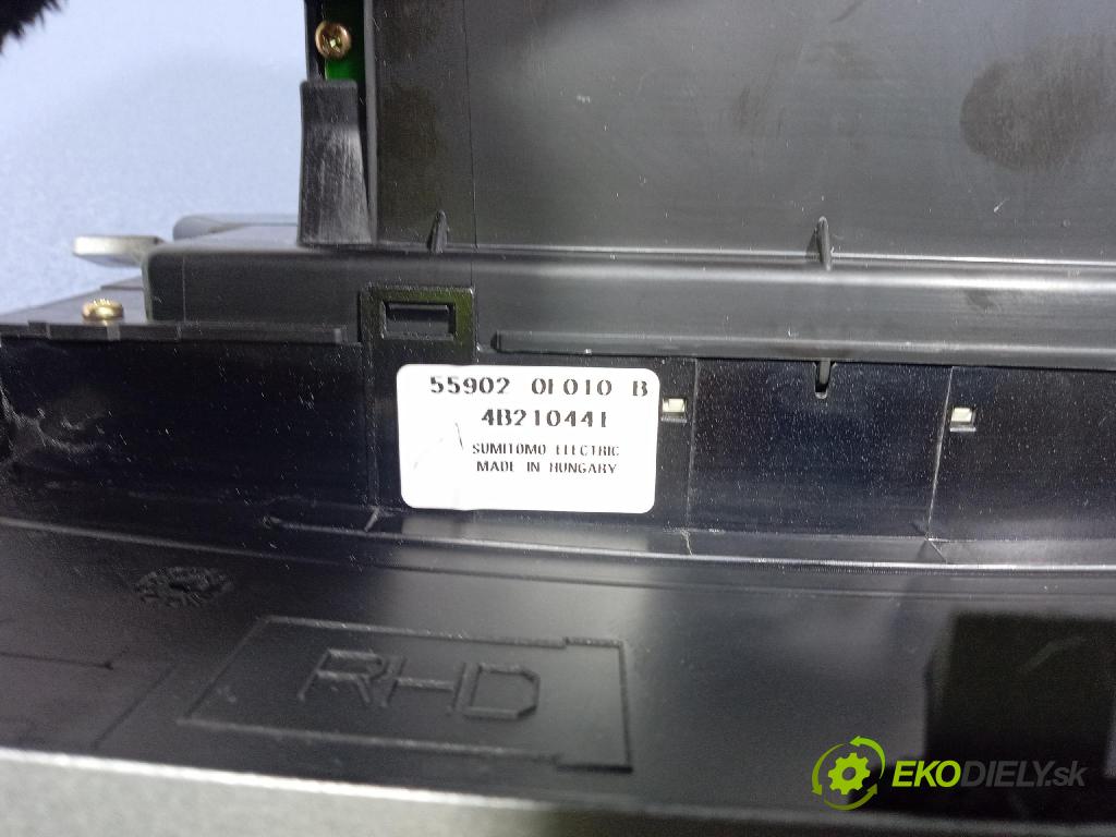 Toyota Corolla verso 2004 Přepínač Klimatizace: Proud vzduchu 55900-0F030