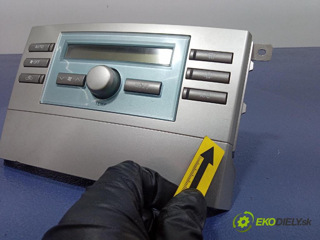 Toyota Corolla verso 2004 Přepínač Klimatizace: Proud vzduchu 55900-0F030