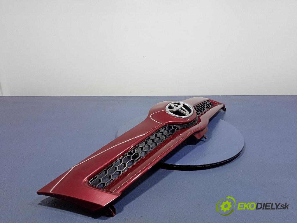 Toyota Corolla verso 2004 mřížka / Gril: 53111-0F010