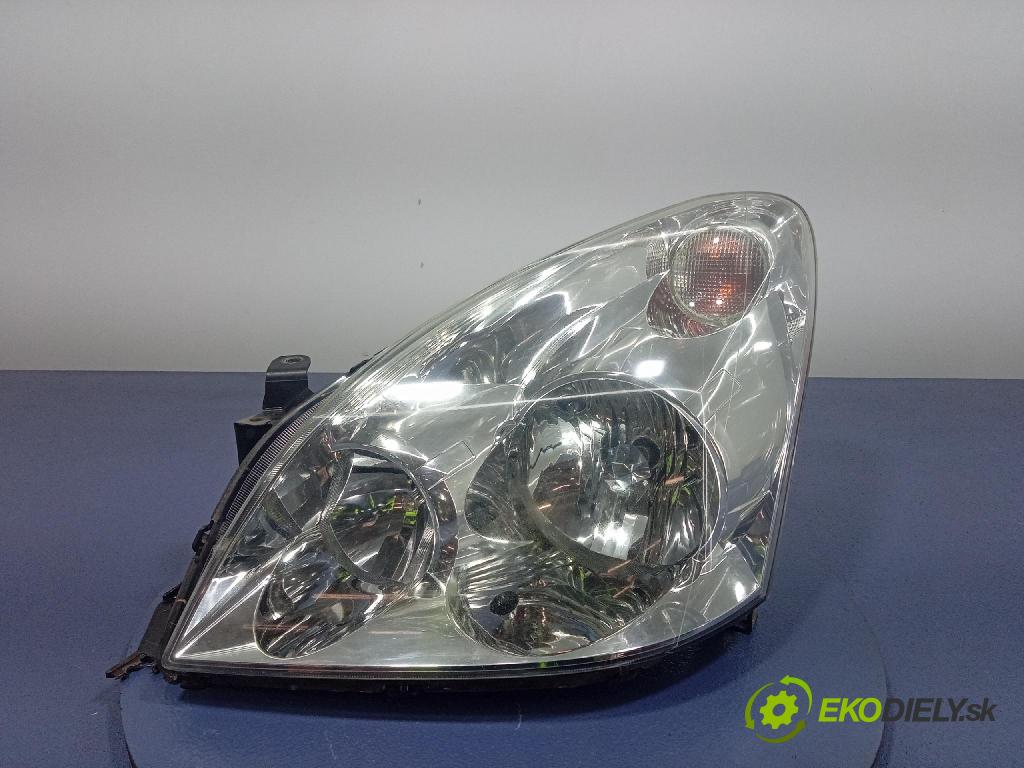 Toyota Corolla verso 2004 Reflektor: Vľavo: STANLEY 0F-03