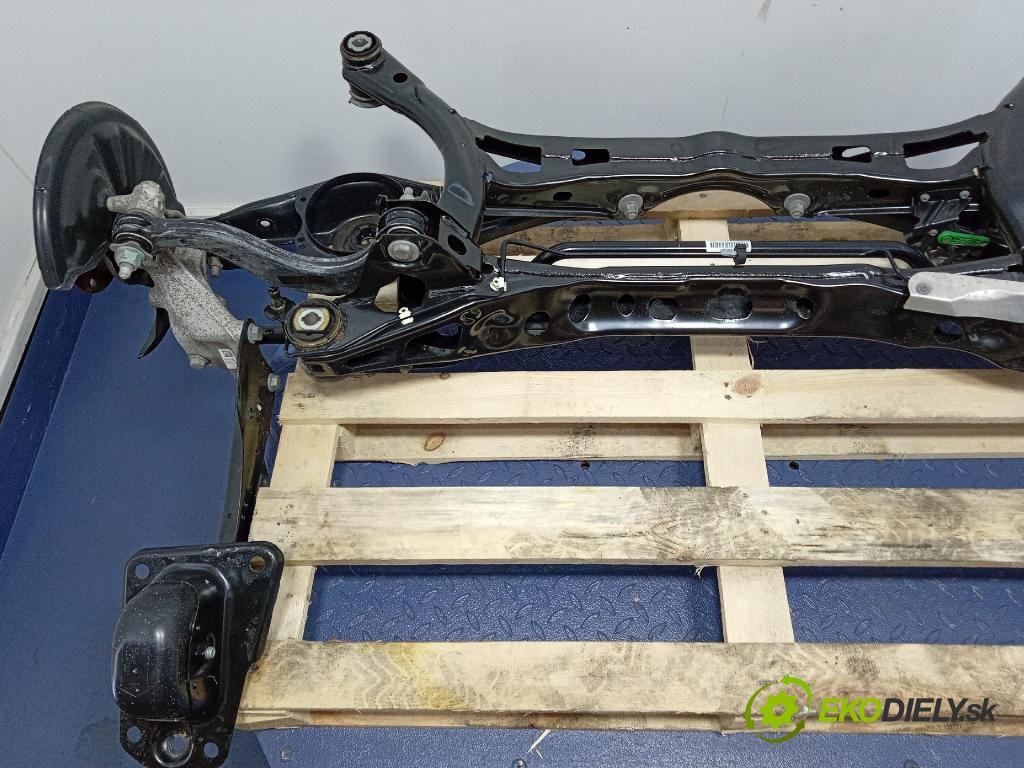 Vw Arteon 2024 výstuha Pozastavenia: zad 3Q0505447B