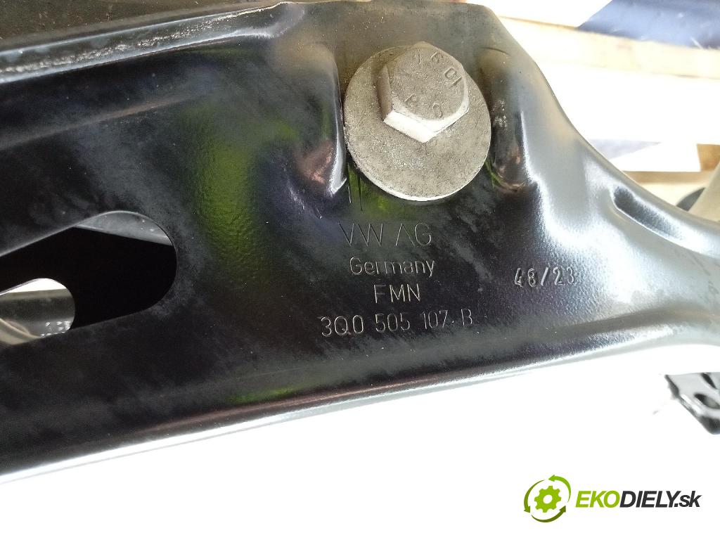 Vw Arteon 2024 výstuha Pozastavenia: zad 3Q0505447B