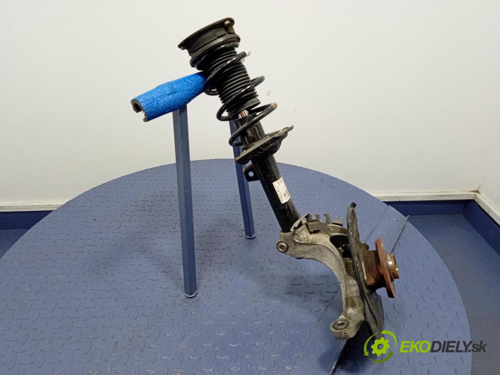 Vw Arteon 2024 (McPerson:): v pravo: 3Q0413031CM