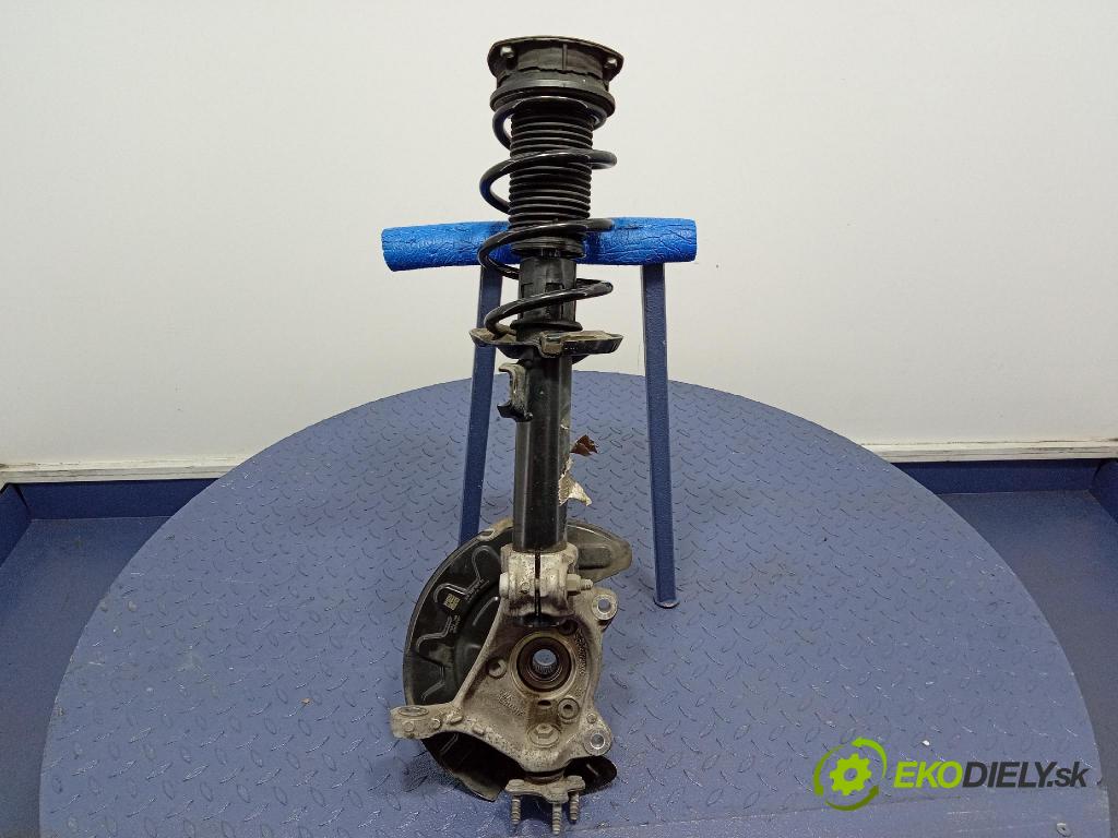 Vw Arteon 2024 McPerson: Vľavo: 3Q0413031CM