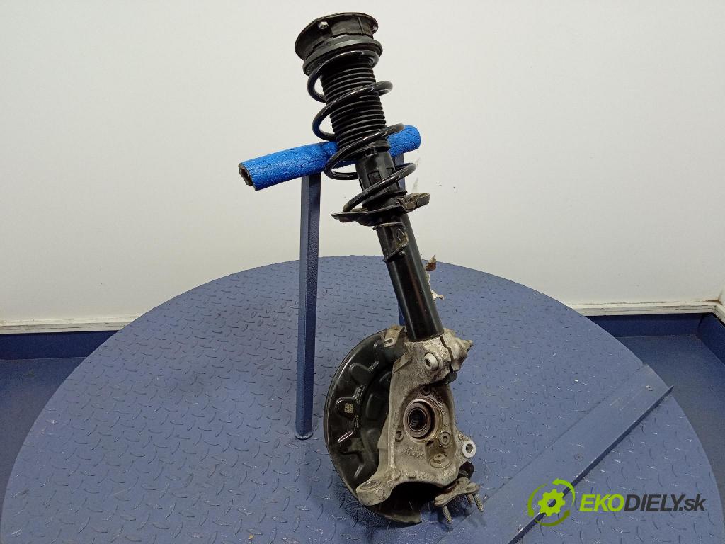 Vw Arteon 2024 McPerson: Vľavo: 3Q0413031CM