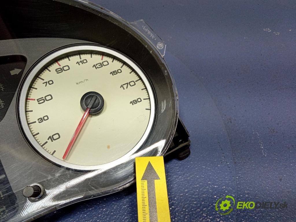 Peugeot Expert 2009 Přístrojová deska 9665155180