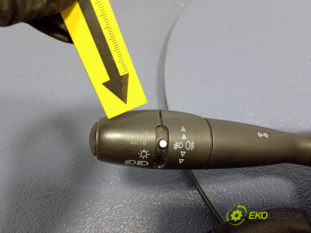 Peugeot Expert 2009 Přepínač Komplex: 966660135XT