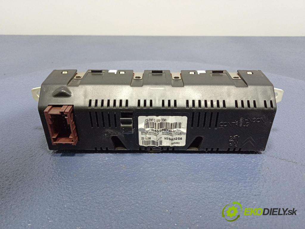 Peugeot Expert 2009 displej Radio / GPS 9665989780