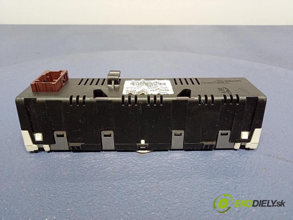 Peugeot Expert 2009 Zobrazit: Rádio: / GPS 9665989780