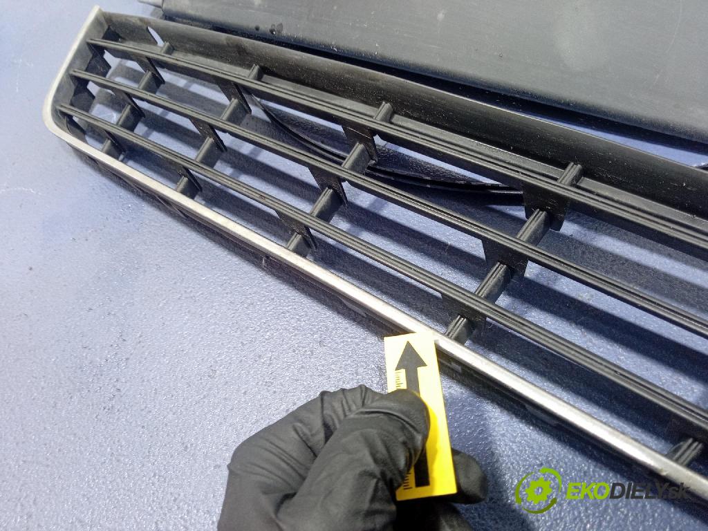 Vw Passat 2005 mřížka / Gril: 3C0853651D