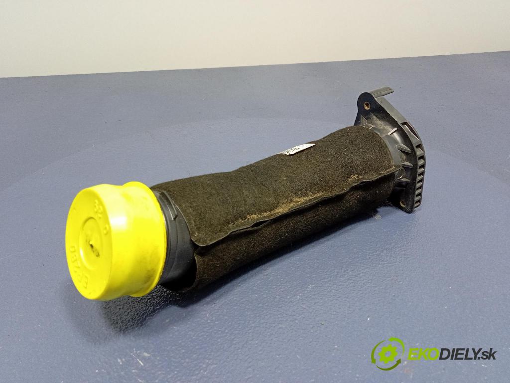 Vw Arteon 2024 trubka Vzduch: 05L145762D