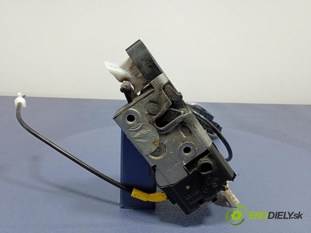 Peugeot Expert 2009 zámek dveře před Levý: 9681335380