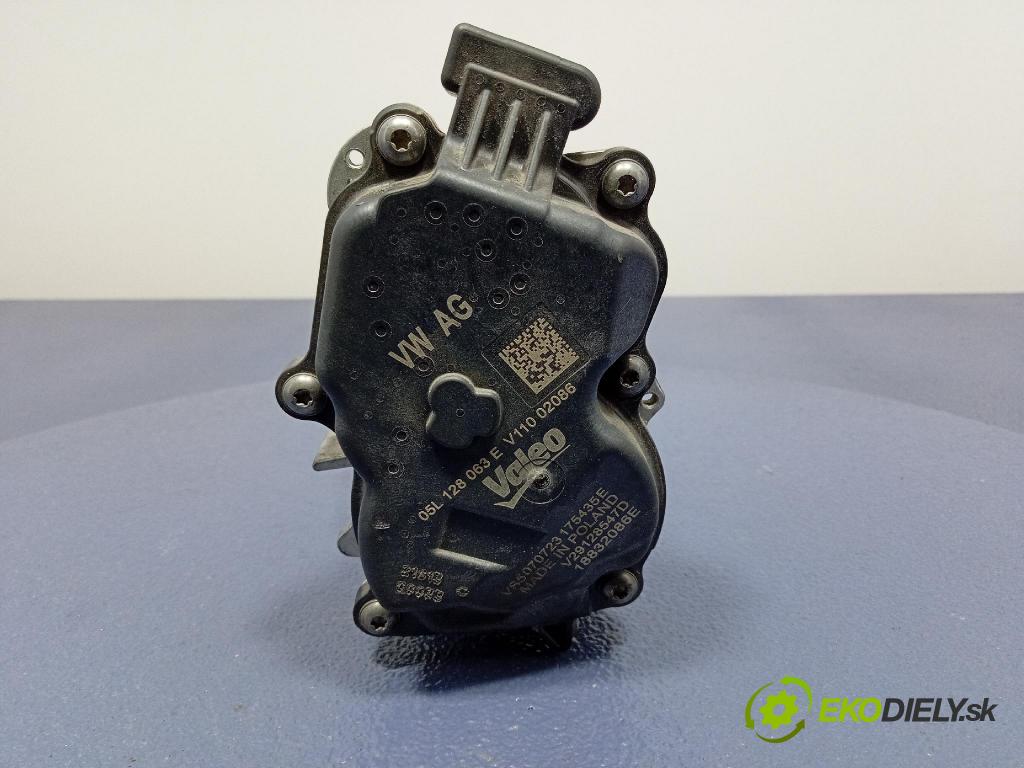 Vw Arteon 2024 škrticí klapka 05L128063E