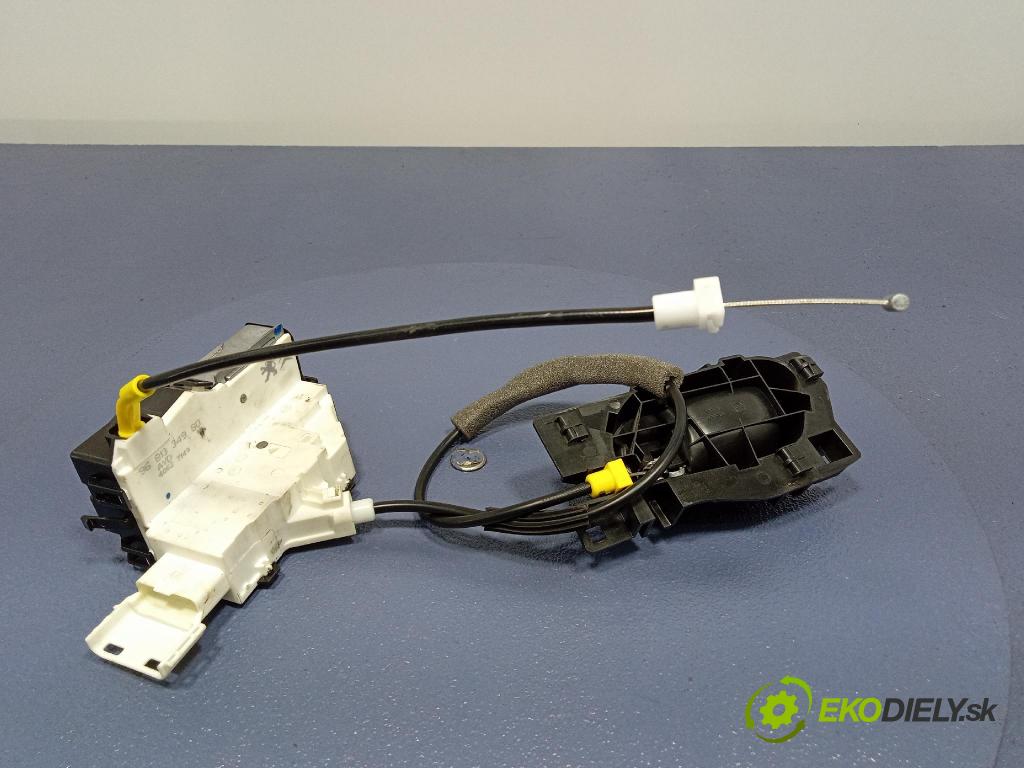 Peugeot Expert 2009 zámek dveře před v pravo: 9681334980