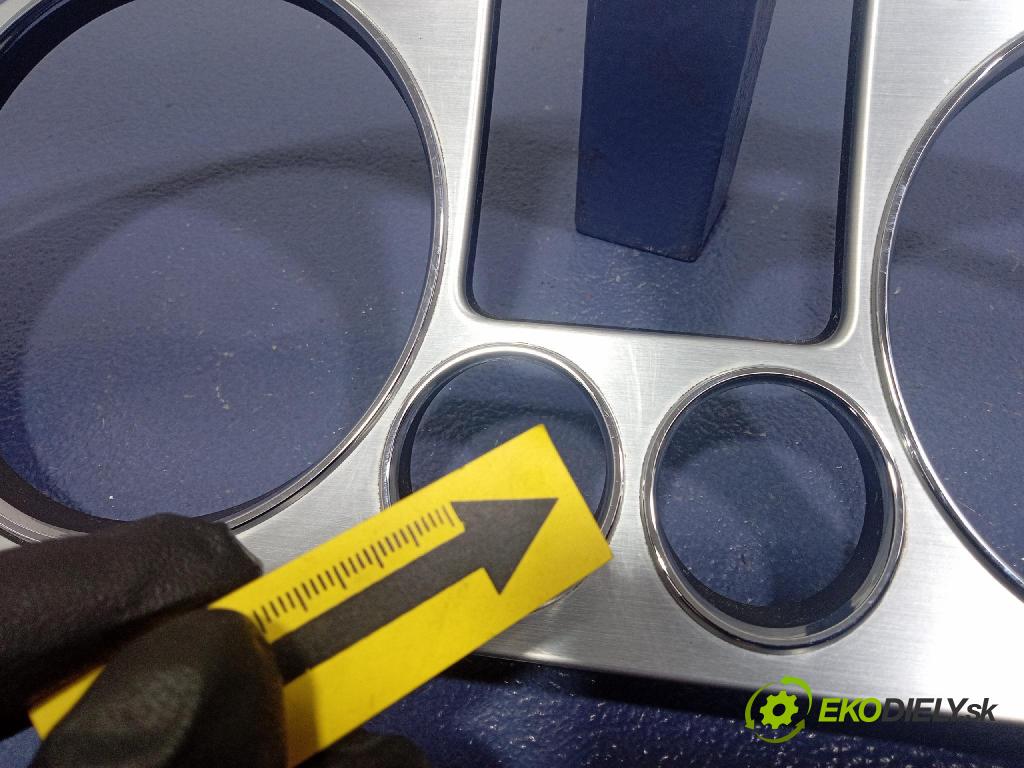 Vw Passat 2005 lišta Dekoratívní: Uvnitř 3C1858335