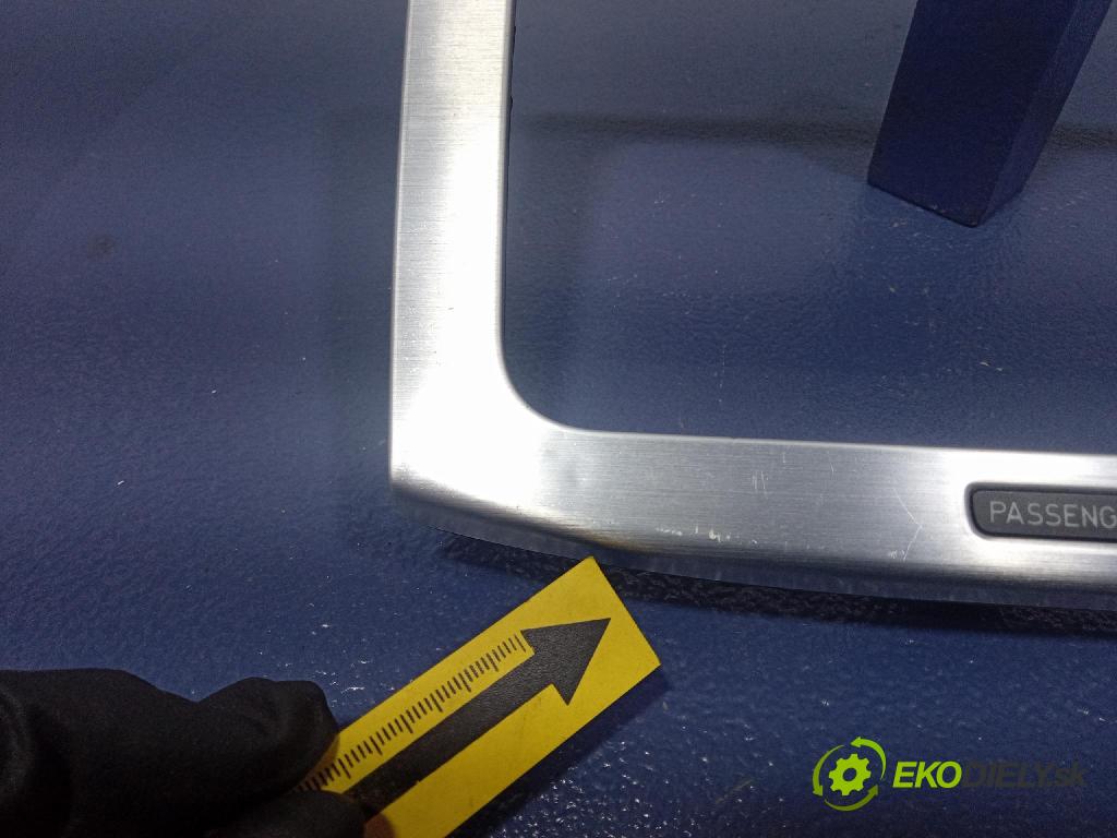 Vw Passat 2005 lišta Dekoratívní: Uvnitř 3C1858335