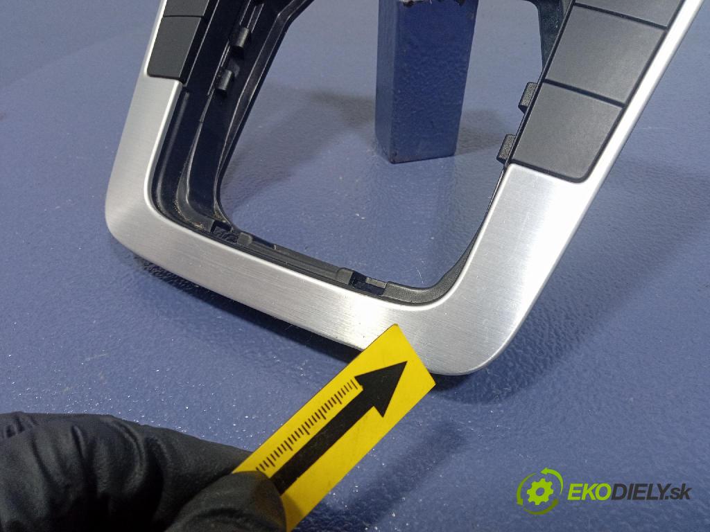 Vw Passat 2005 lišta Dekoratívní: Uvnitř 3C1858335