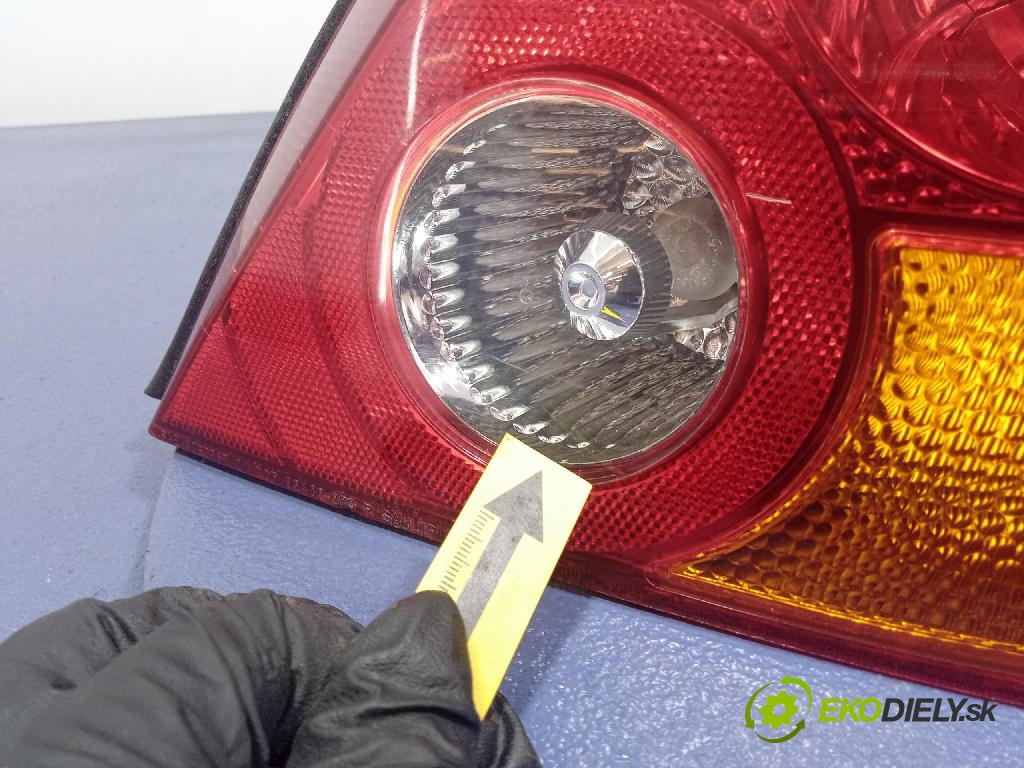 Hyundai Coupe 2003 svetlo / reflektor zad Prava: Vonkajsia: 92402-2C0