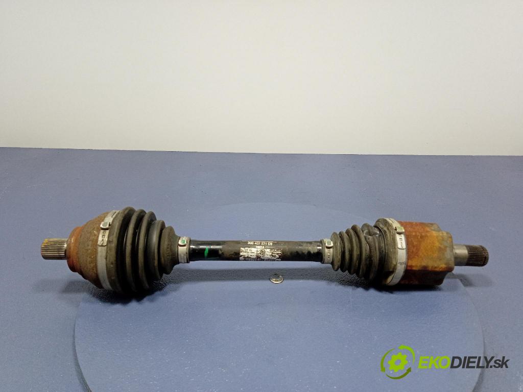 Vw Arteon 2024 poloos levá před 3Q0407271CD